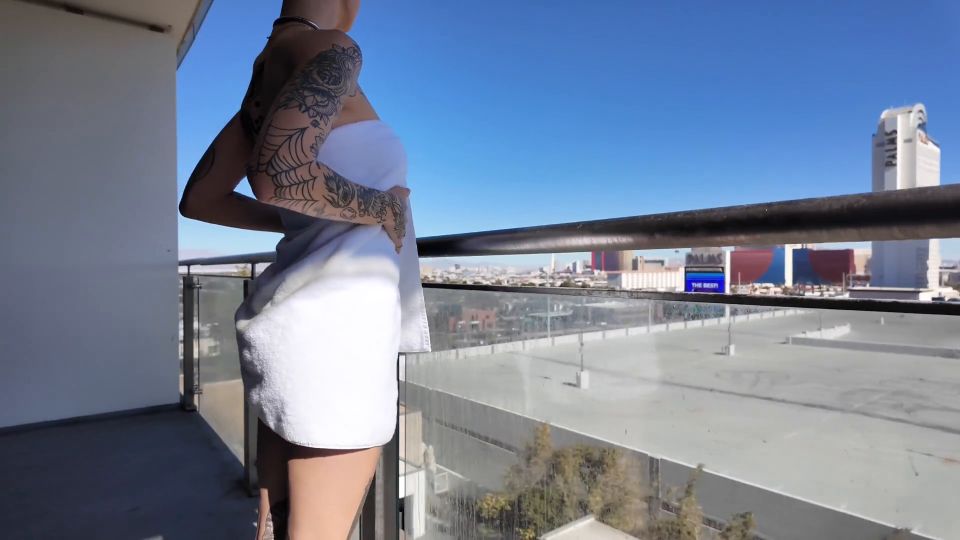 Pussy Stretching Nach Dem Gym SallyDinosaur.