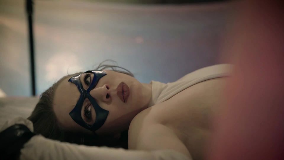 [SuperMisses.com] TBFE Blue Widow