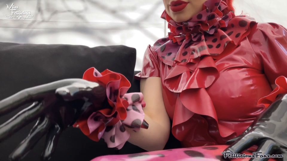 Latex Summer Garden Bebidas Vista rápida Porn - New Sex Vide...