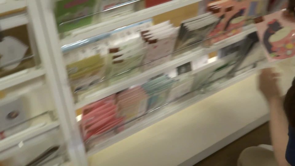 Voyeur – Downbluse 28 – 15270709 en voyeur