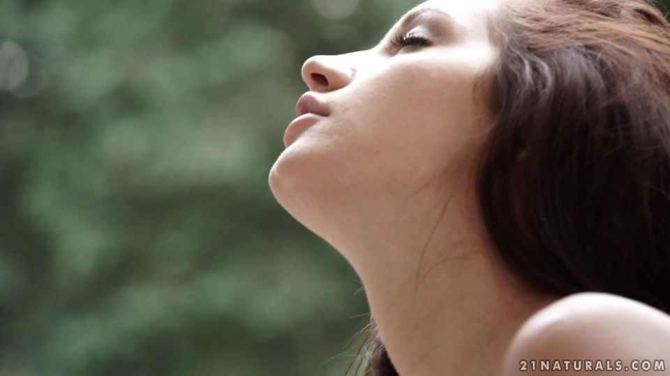 Fetish porn Beauty To Remember  Felicia Kiss [HD 720p] 2025 fetish  