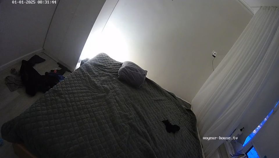 Sylva Carlson Sexy Party 2 2025-01-01 Cam 2 720P - Voyeur