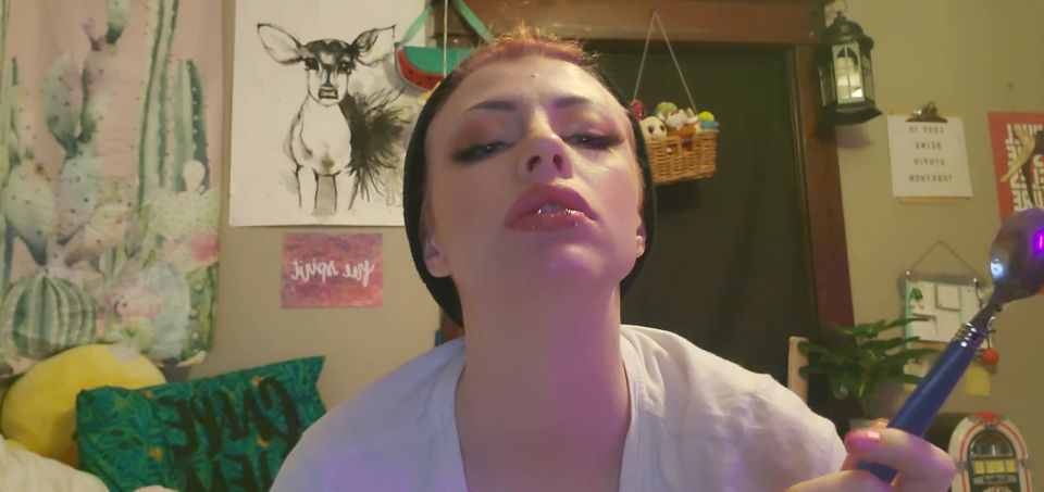 Pt 1 Anya Ivanovna - ASMR Kiwi Eating