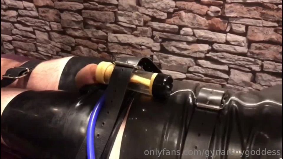 vídeo clip para adultos 36 femdom randy moore Gynarquía Diosa 22-04-2019 -labeado con Venus2000 atado y contenido wi, femdom en fetiche porno