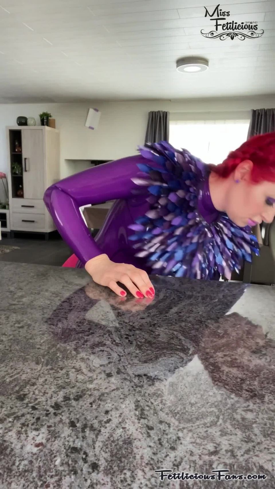 Botas de Ballet Latex Purple Vista rápida Porn - Nuevo Video de Sexo...