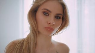 Kitty Wild Fuck Me Kitty Wild (MILF porn)