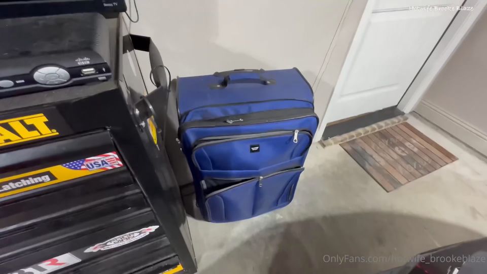 hotwife brookeblaze The Blaze Family (episode 3) 22 min  A look into some moment