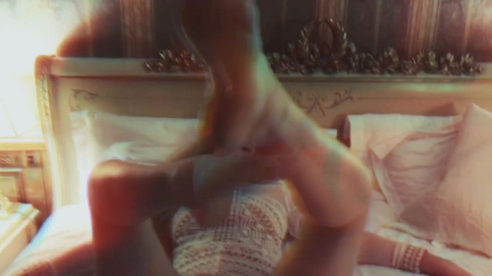 free video 13 Glitter Goddess - Sensual Desire, Sensual Control on pov public femdom