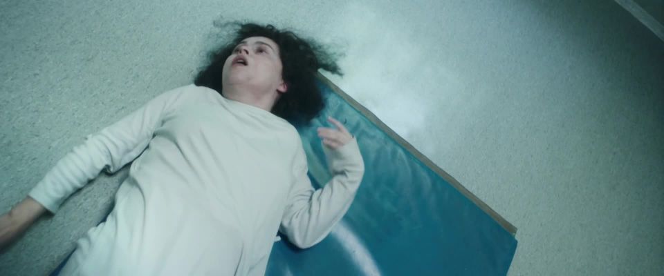 Helena Bonham Carter - 55 Pasos (2017) HD 1080p!!!