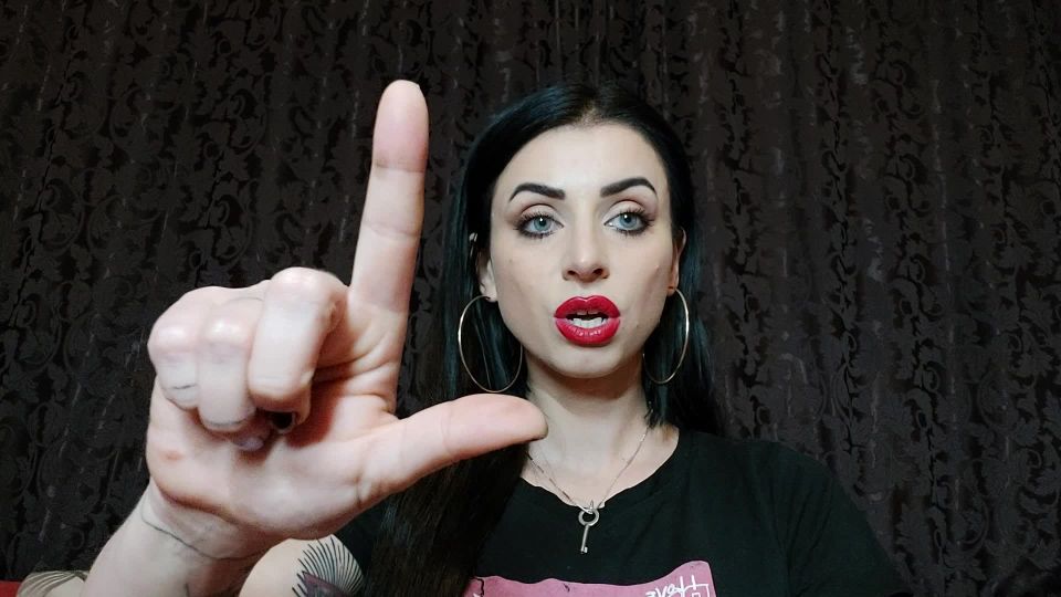 Moneygoddessscc – No naked pussy for losers - Femdom