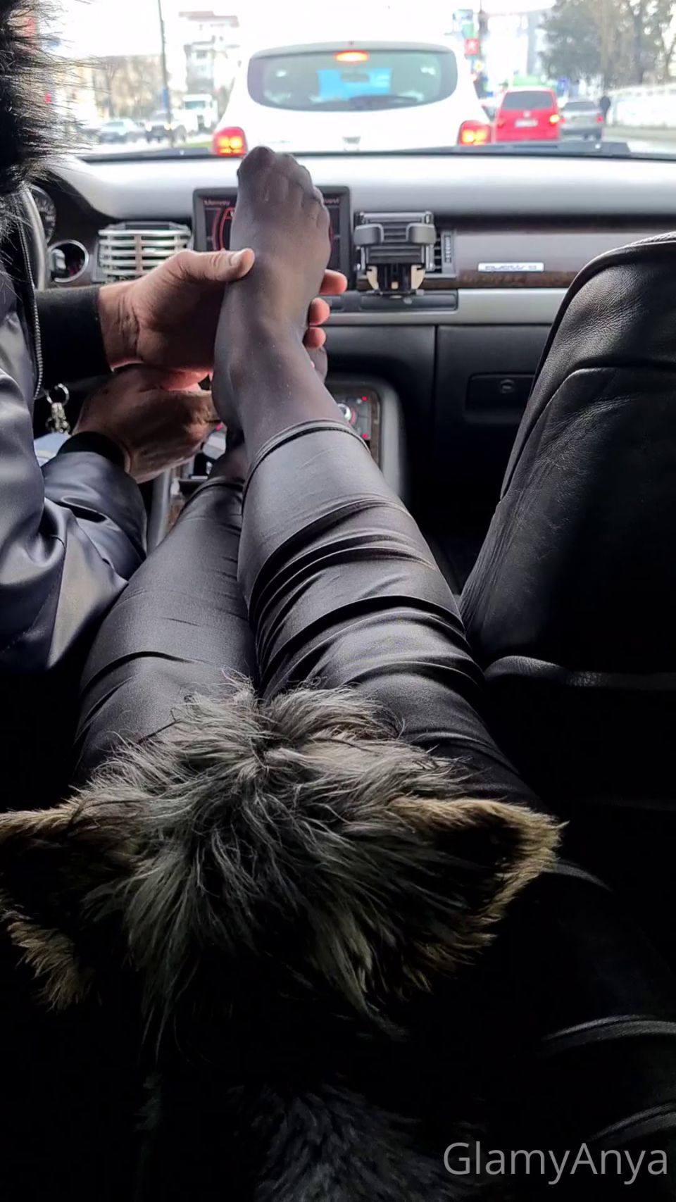 GlamyAnya OnlyFans GlamyAnya 2021-01-27 011