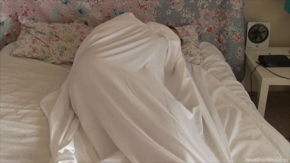 Home for Thanksgiving: Family Time Heats Up!