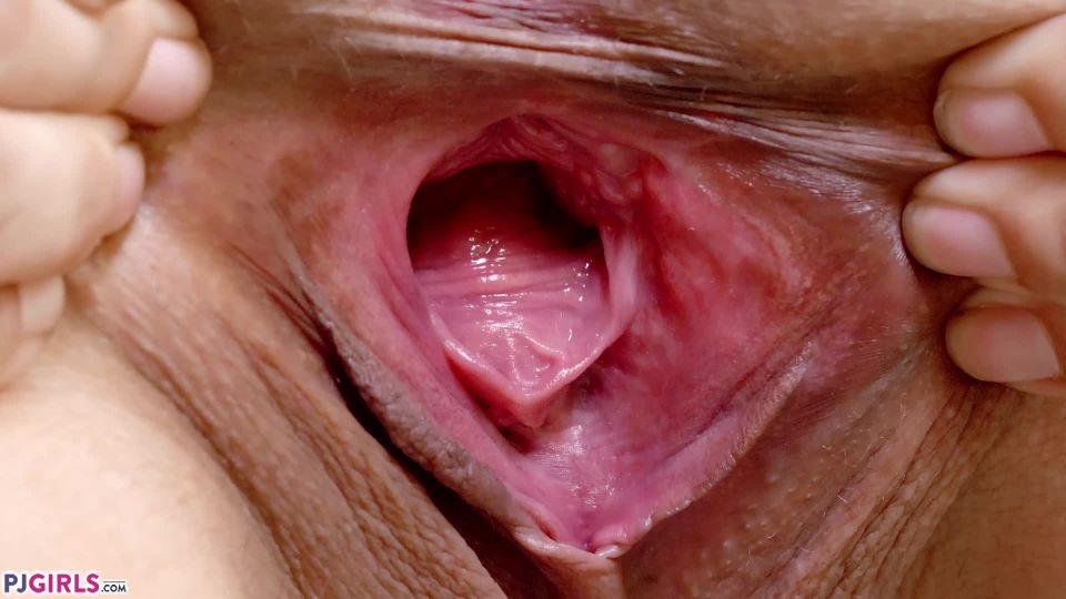 adult xxx clip 45 PJGirls – Akira Rose – Akira Dona Under The Bridge – 2021-09-08h,  on toys 