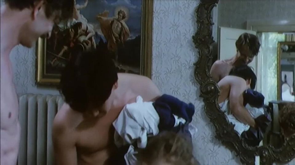 Kristina van Eyck, Sylvia Engelmann, etc - Die Frau mit dem roten Hut (1984) HD 720p - [Celebrity porn]