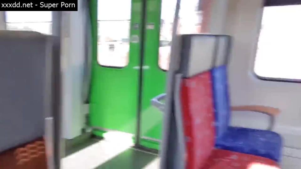 Lisa Sack - Alumnos follan en el autobús HD - Sexo público