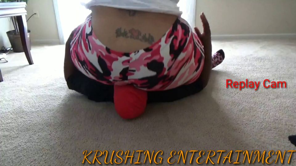 clip para adultos 22 Krushing Entertainment - Lecciones de Krushing por Queen Krusha [Full HD 490 MB]  queen Krusha  femdom porno primera vez femdom