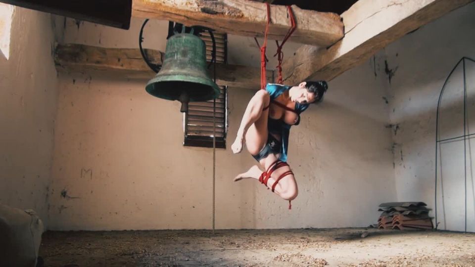 Shooting_shibari_au_clocher