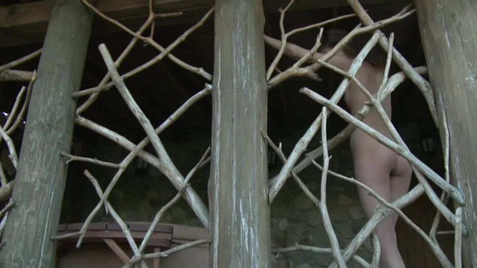 Upskirt No Panties 3184