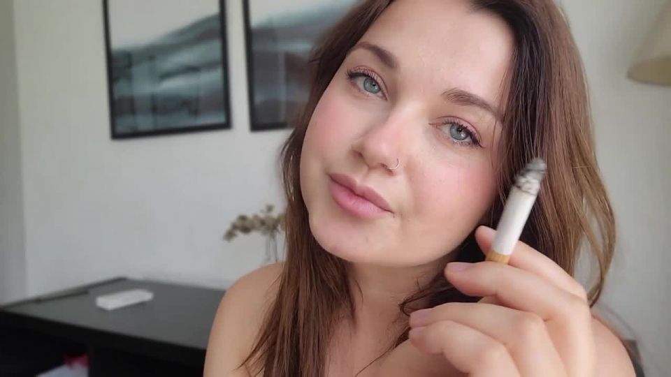 Contacto Intenso con los ojos y Fumar - Fumar