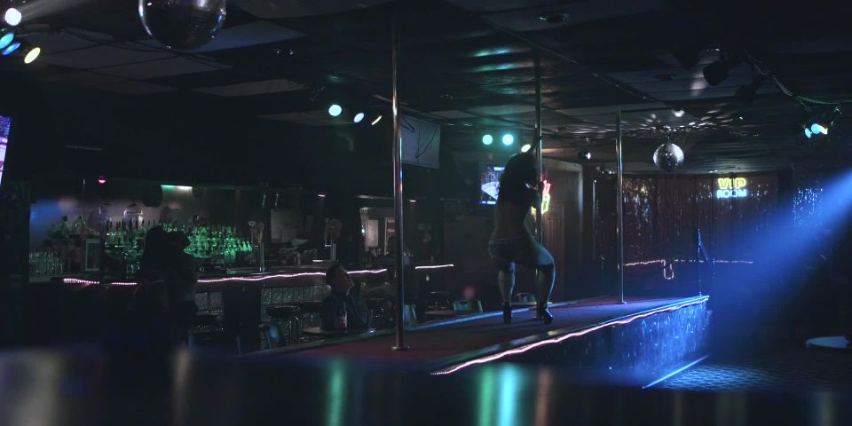 Kelly Quinn - The Outsider s01e03 (2020) HD 1080p!!!