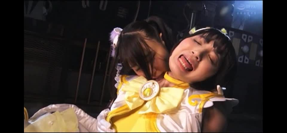 GHLS-26  Reika Hozumi, Ichigo Suzuya - Japonés