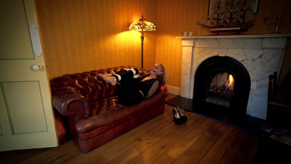 free video 7 bdsm facesitting feet porn | RestrainedElegance - Chloe Toy: Online Dominatrix to Sex Slave | restrainedelegance