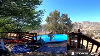 gratis video en línea 42 Por La Piscina Con Galgo - fetiche - bdsm porno xxx bdsm anal