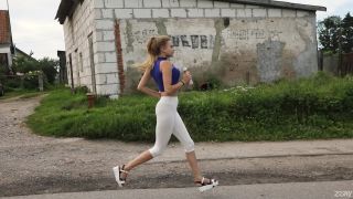 Zishy - Ulyana Orsk La mitad de la población [03-03-2021]