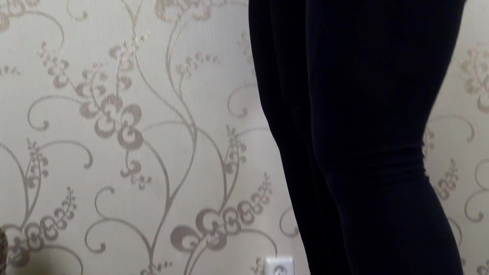 [GetFreeDays.com] Alina Barbara - Double Gym Shoes Trampling foot smelling