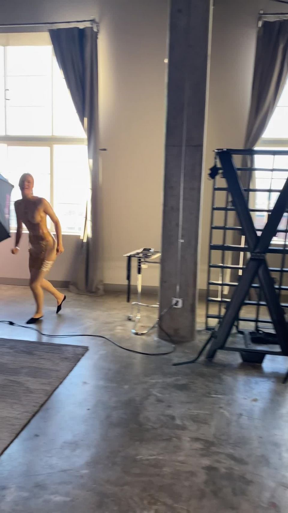 Mbot - mdollbot () Mdollbot - some silliness dad loves filming me with no apparent goal other than to put me on the s 06-12-2020