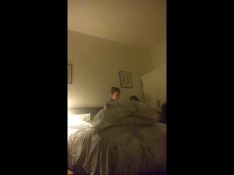 Hidden cra handjob by hungarian milf massage