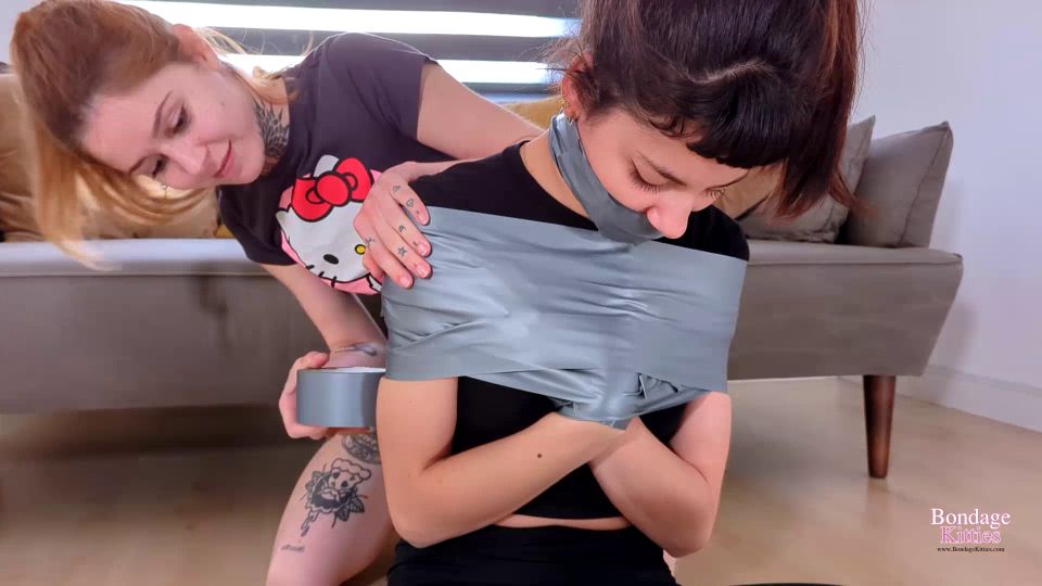online clip para adultos 36 Bondage Gatitas - Bondage compañeros de cuarto amantes - FullHD 1080p, ludella hahn fetiche en las chicas lesbianas