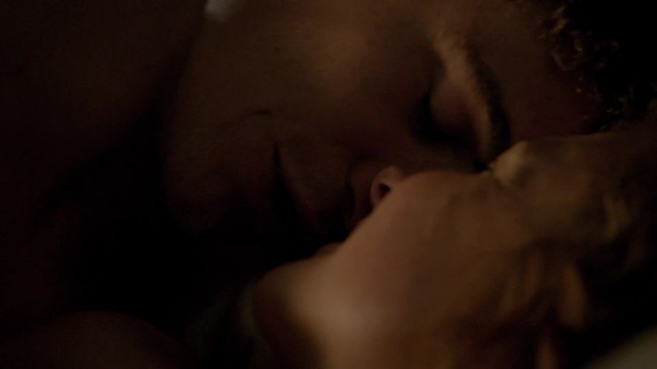 Rebecca Ferguson – The White Queen s01e01 uncut version (2013) HD 1080p - (Celebrity porn)