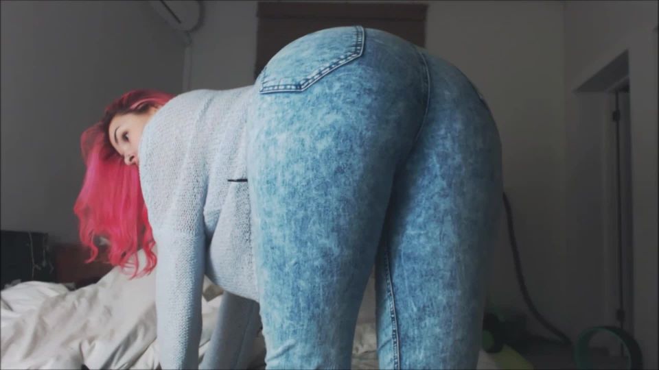 clip para adultos gratis 42 MI SUPER FARTING SCENES 28  olor fetiche  femdom porno culo grande culo chica