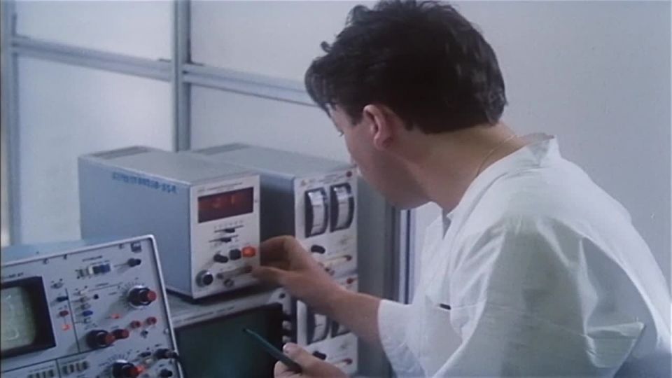 Ewa Salacka – Sztuka kochania (1989) HD 720p!!!