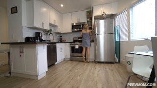 Alix Lynx PART 2PervMom - My Stepmom Let Me Eat Her Pussy