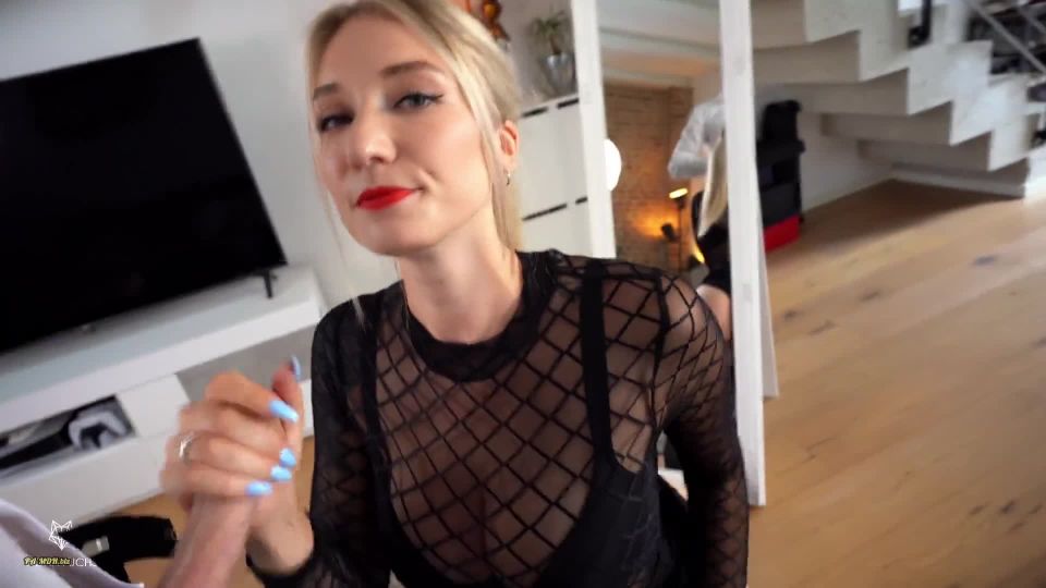 online adult video 8 Fiona-Fuchs - Nach dem Date ist vor dem Blowjob - RED LIPS Special  - germany - hardcore porn hentai hardcore sex
