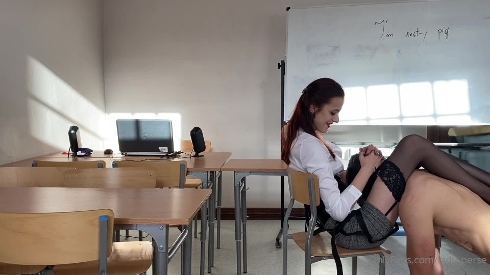 OnlyFans - Lady Perse (@lady_perse) - Sí, ¡soy un profesor muy cruel, Strapon!