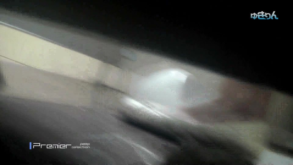 Valuable Video !! Rainy Day Fall Station During Air Strikes 28100799 - [Webcam]