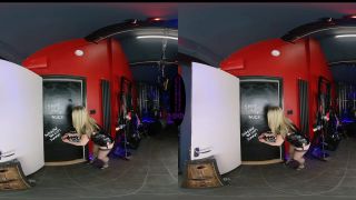 Gloryhole Cocksucker VR (Virtual Reality)