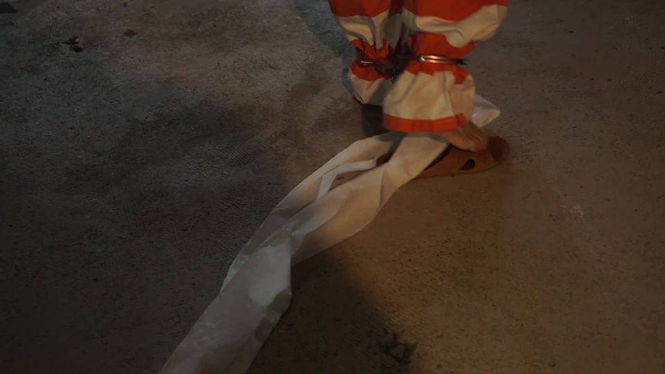 GotCuffs_Claire_Irons_First_Arrest_4