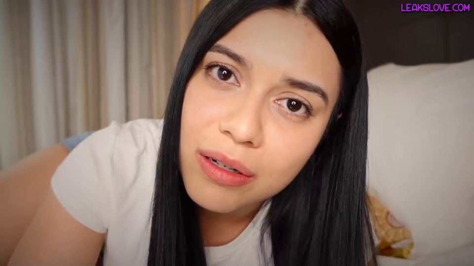 Femdom porn Gala MV Gala MV – Her Computer