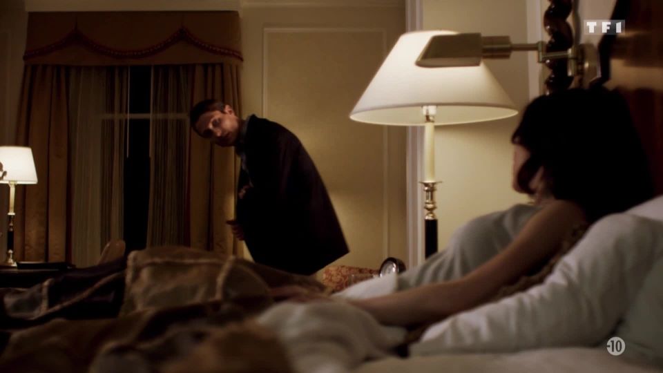 Emmanuelle Vaugier - Stranger In The House (2016) HD 1080p - (Celebrity porn)