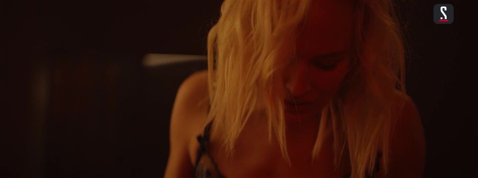 Ekaterina Malikova, etc - V kletke s01e01 (2019) HD 1080p!!!