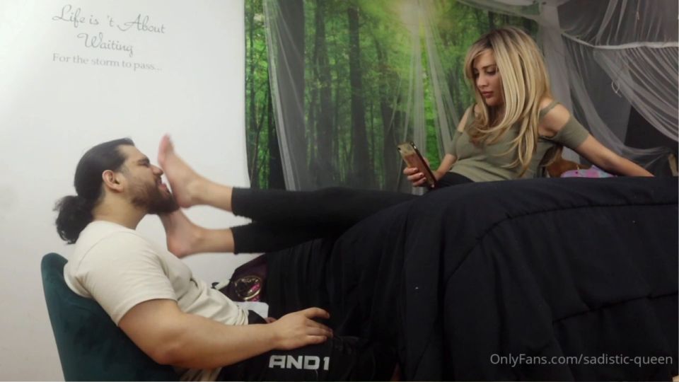 Señora Alexis en video - Sobresalga su lengua Descargar...