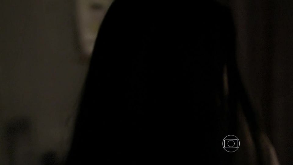 Debora Falabella, Yanna Lavigne - Dupla Identidade s01e01 (2014) HD 720p - (Celebrity porn)