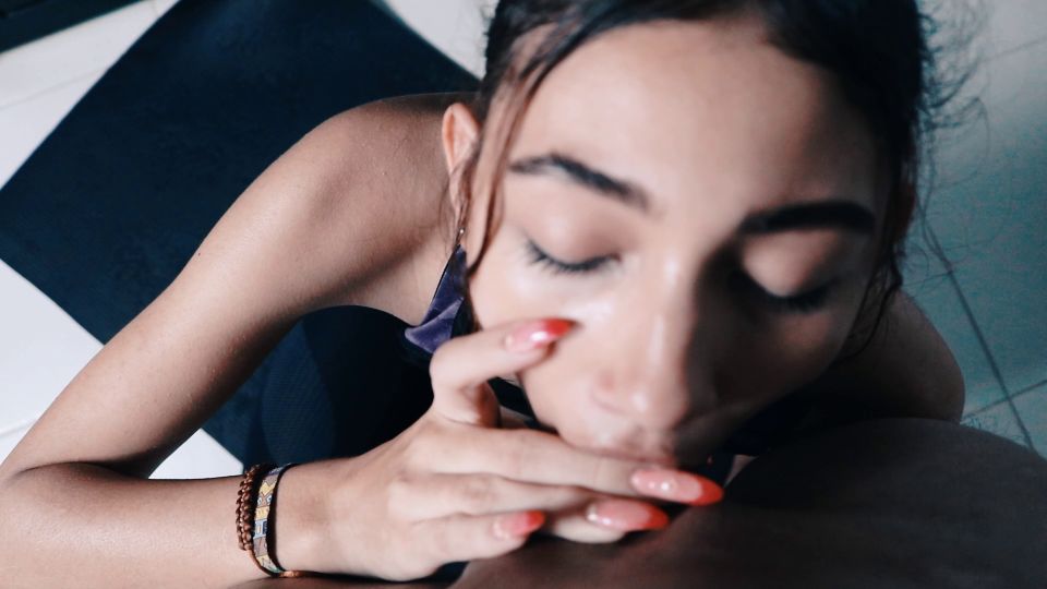 Cloe stone Scott - Free Use 18 Years Old Sister Pt 1