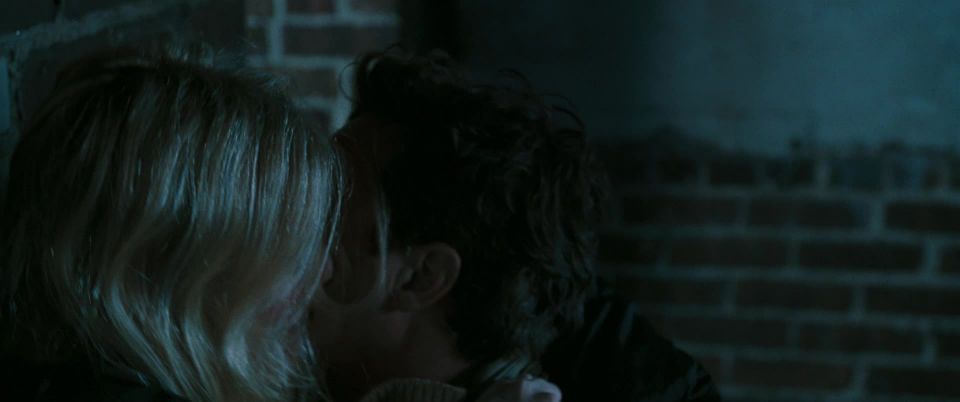 Gwyneth Paltrow – Dos amantes (2009) HD 1080p!!!