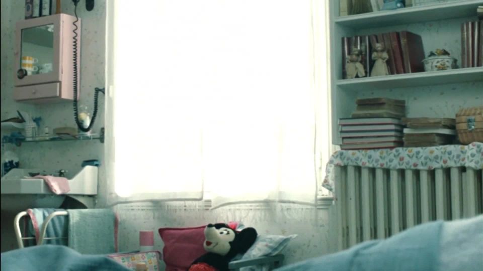 Pauline Lafont – Poulet Au Vinaigre (1984) HD 1080p - (Porno de Celebridad)