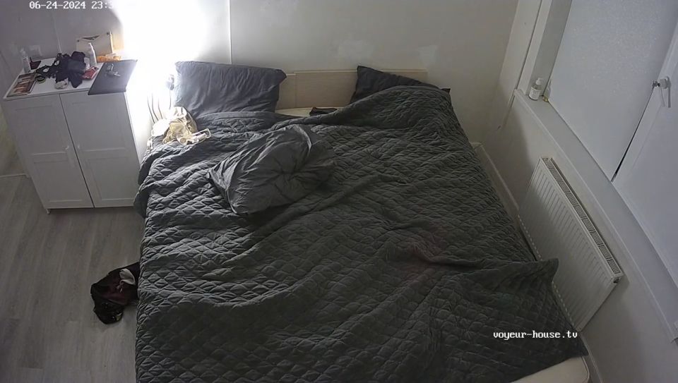 Voyeur-House - Carlson y Frenchy diversión oral Jun25-24 Cam2 - HD 720P